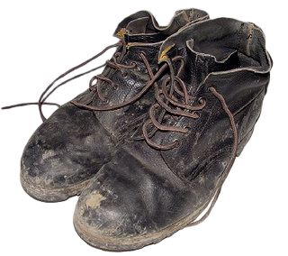 scarpe da calcio rotte