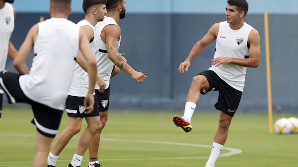 Málaga, Víctor Gómez es uno más del entrenamiento