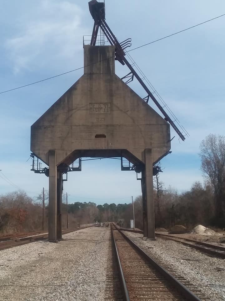 Towns and Nature Flomaton, AL 19432022 L&N/CSX Coaling Tower