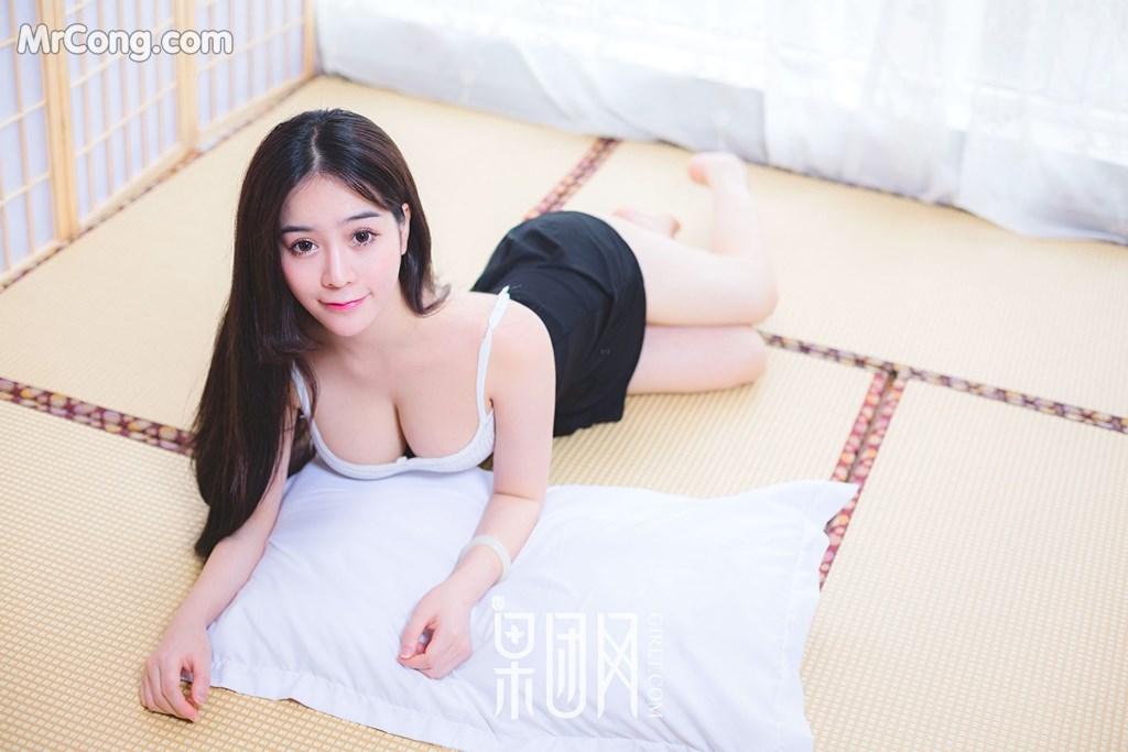 GIRLT No.039: Model Yi Yi (伊伊) (44 photos) photo 1-5