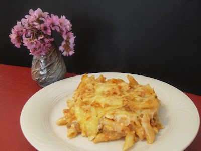 Receta de macarrones a la boloñesa y bechamel sin lactosa.