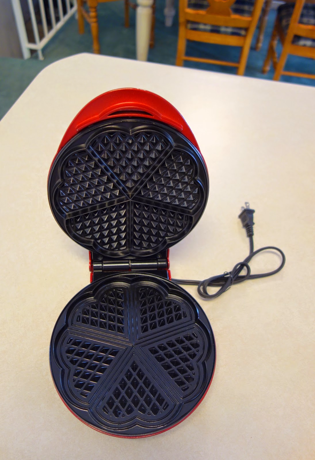 Trying to Stay Calm! Kalorik Heart Shape Waffle Maker Review and