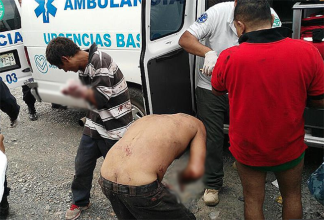 "JUSTICIA SALVAJE" y CORTAN las MANOS a 6 PRESUNTOS RATAS en JALISCO...si viene de criminales no pue Screen%2BShot%2B2016-10-18%2Bat%2B12.05.16