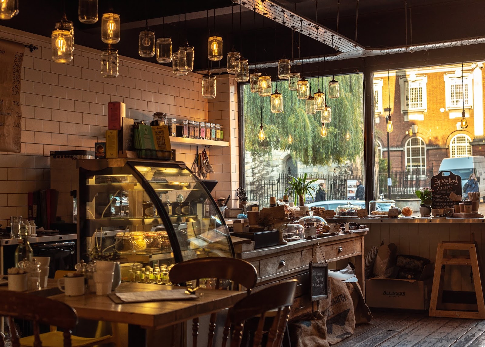 Susah Membuat Konsep Cafe Yang Kekinian Ini Jasa Renovasi Cafe Coffee susah-membuat-konsep-cafe-yang-kekinian-ini-jasa-renovasi-cafe-coffee