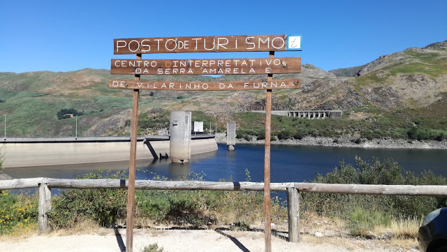 Centro Interpretativo da Serra Amarela e de Vilarinho da Furna Centro Interpretativo da Serra Amarela e de Vilarinho da Furna