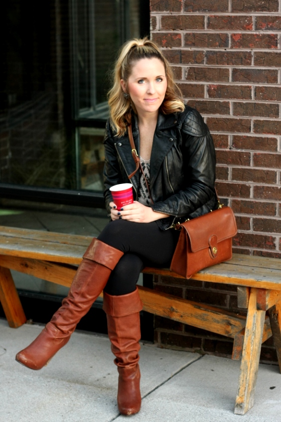 Ideas to combine leggings and boots Just sexy boots