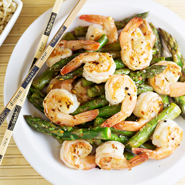 Shrimp and Asparagus Stir Fry with Lemon Sauce - This quick and easy Shrimp and Asparagus Stir Fry with Lemon Sauce recipe is full of amazing flavor -- and it's good for you too!