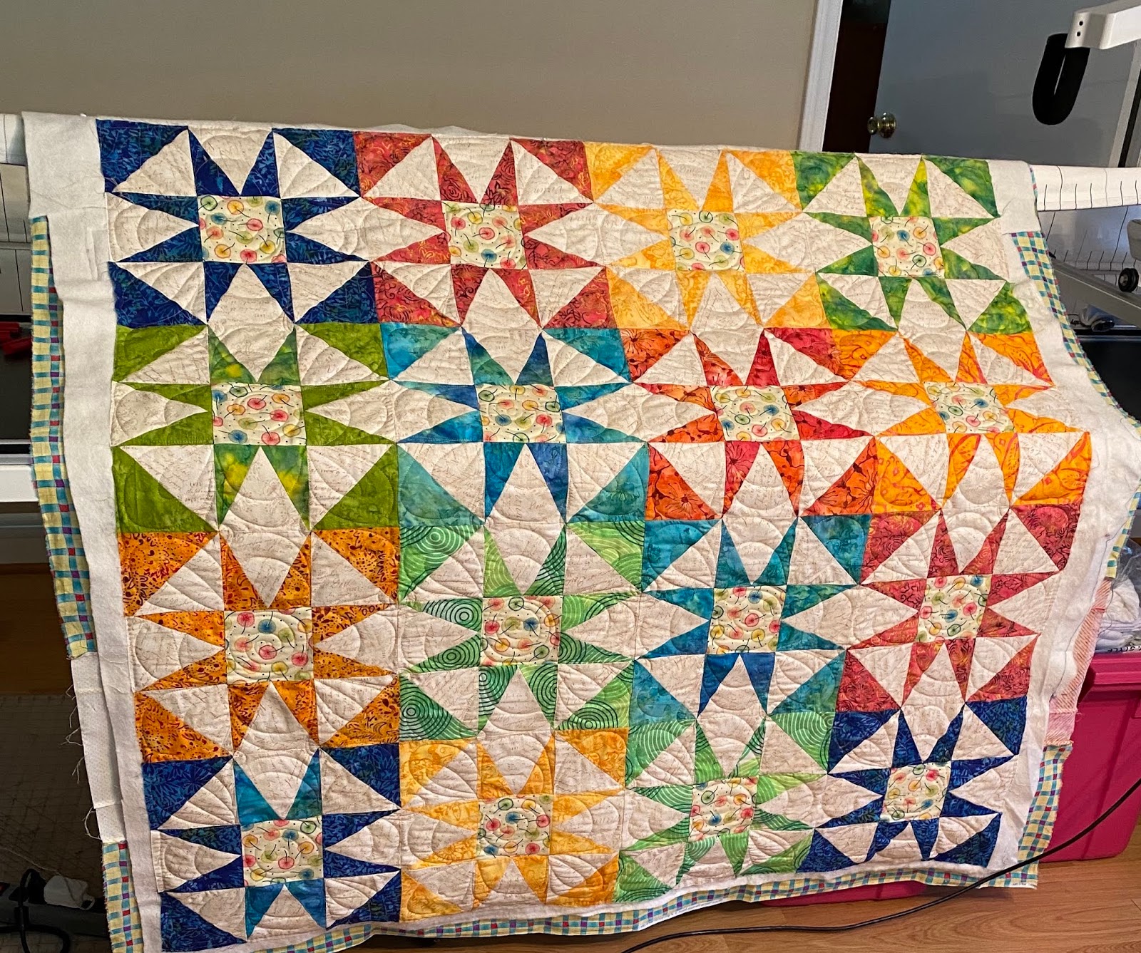 PAT QUILTZ TOO: Quilting Time - Two Small Quilts Finished
