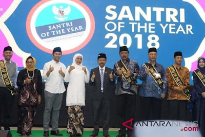 Penerima Penghargaan Santri Of The Year 2018