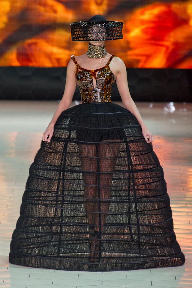 Alexander McQueen Spring-Summer 2013 | Cool Chic Style Fashion