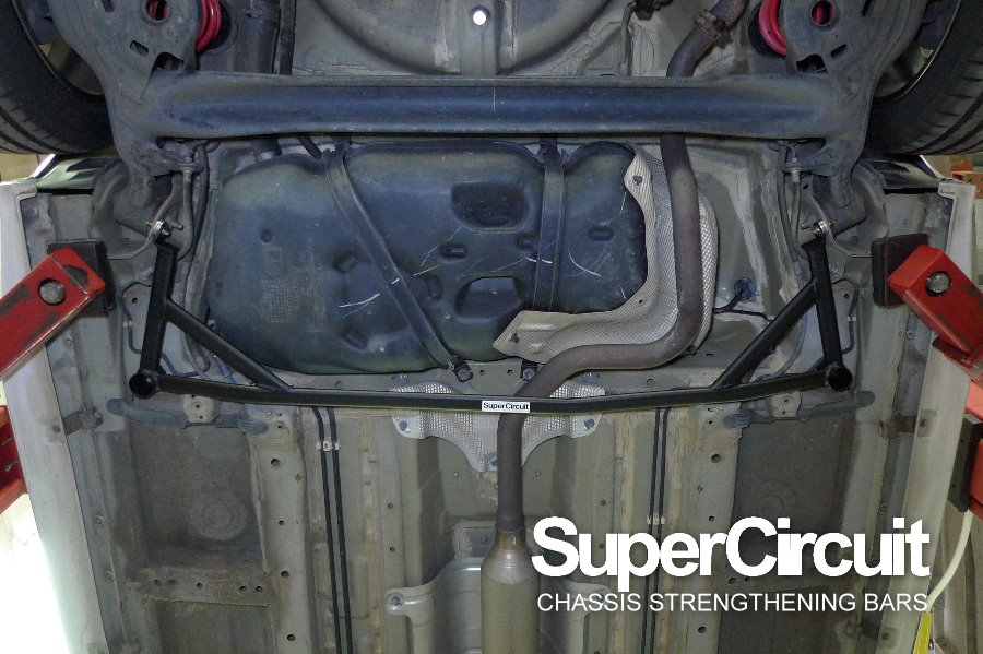 SUPERCIRCUIT CHASSIS STRENGTHENING BARS Suzuki Swift 1.4 (ZC82S) Rear