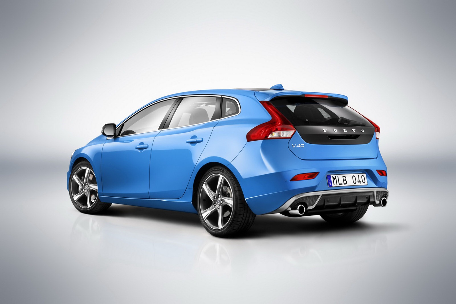 2013 Volvo V40 R Design