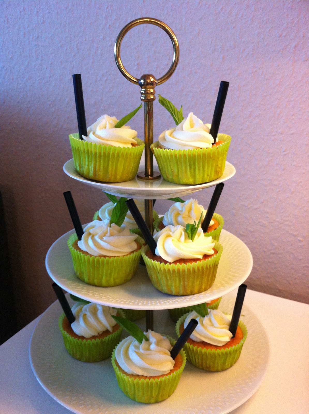 Dancing Cupcakes: HUGO-Cupcakes!