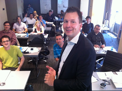 , ¿…para que tenemos amigos? …nuevo libro “Smart Social Media” de Lasse Rouhiainen, Mario Schumacher Blog