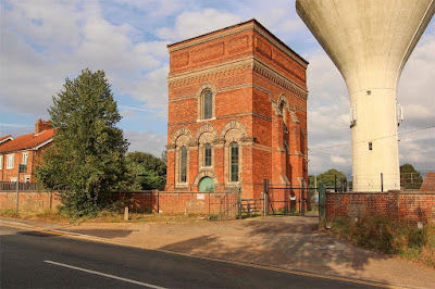 dereham.jpg