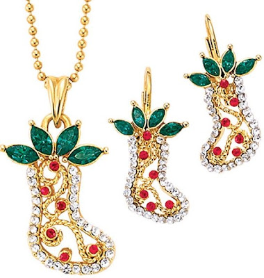 Choose Sparkling Christmas Jewelry to get in Holiday Spirit 2 Sparkling christmas jewelry