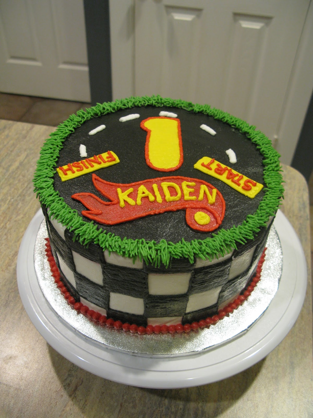 A Counselor's Confections: Hot Wheels Birthday Cake