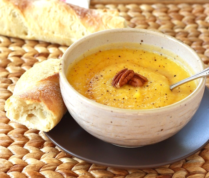 Sweet & Smoky Roasted Pumpkin Soup by SeasonWithSpice.com