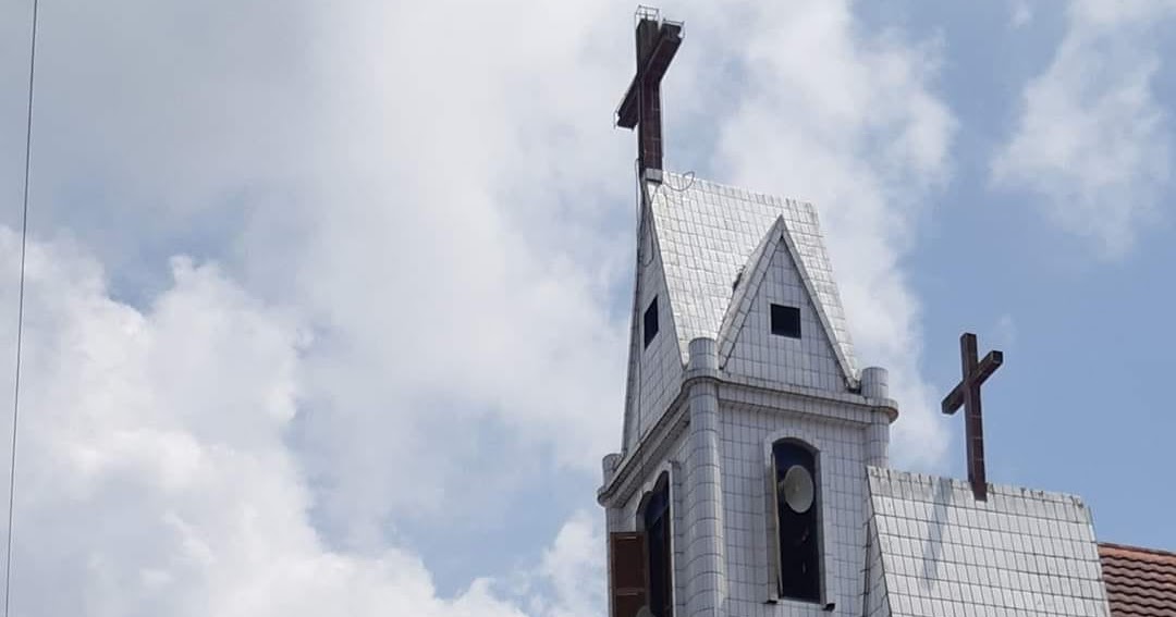 Ekklesia Iktus * Gereja Rumah: Renungan Gereja Rumah GMIM PNIEL