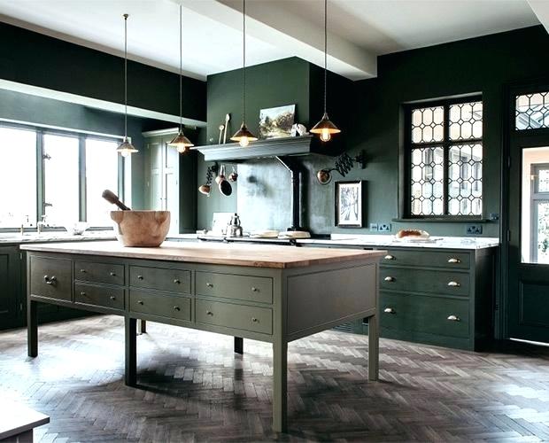 Eye For Design How To Create A Trendy Dark Green Kitchen