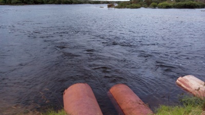 RIO PIRANHAS-ASSU SOBE DE NÍVEL E JÁ ESTÁ QUASE SANGRANDO