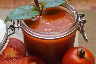tomato soup in a jar