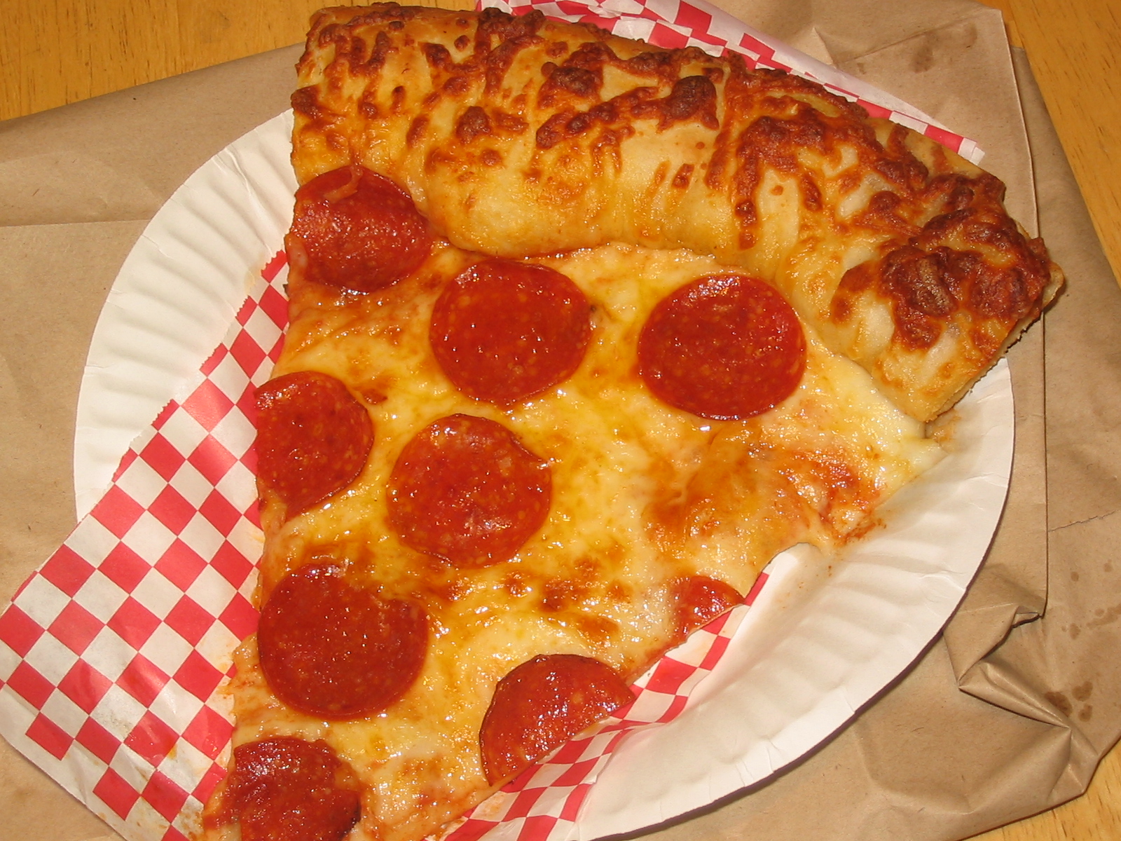 Пошаговый рецепт пиццы пепперони. Пицца из печи. Pizza pepperoni. Рецепт пепперони. Пицца 45.