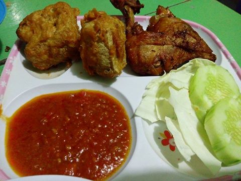 Kuliner Ayam Kalasan Mas Rakidin - wisata alam indonesia