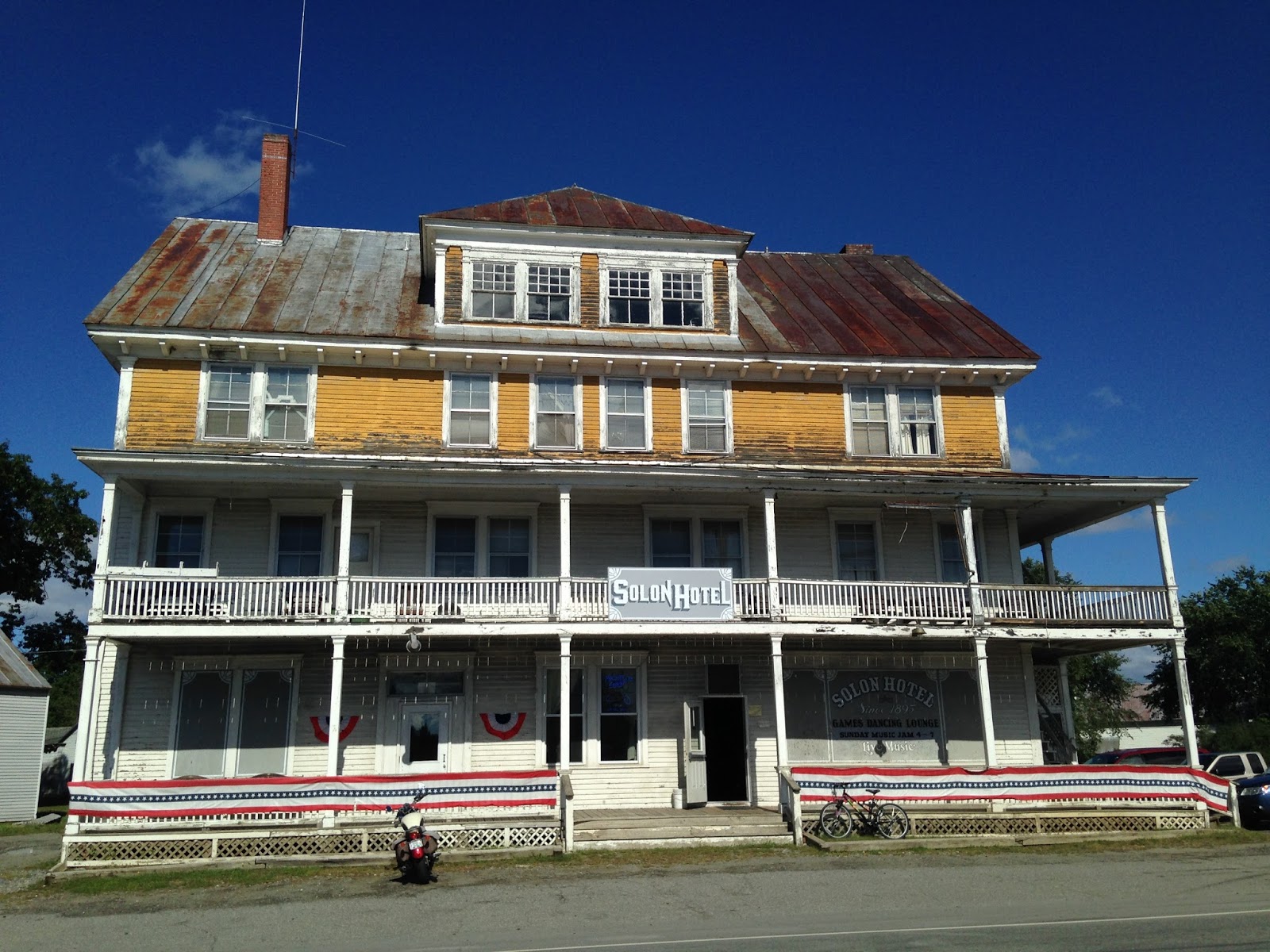 autoliterate 1939 Chevrolet pickup. The Solon Hotel, Solon, Maine.