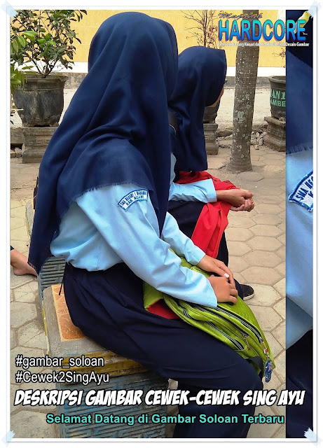 Gambar Siswa-Siswi SMA Negeri 1 Ngrambe (Cover Berseragam Biru) - Buku Album Gambar Soloan Edisi 3