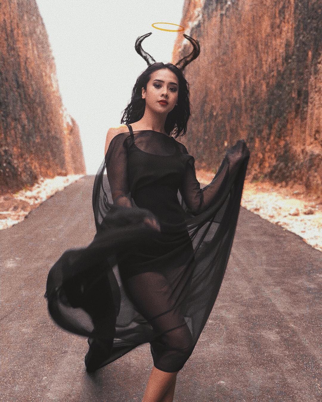 √ Biografi Anya Geraldine, Profil dan Biodata Lengkap Selebgram Cantik