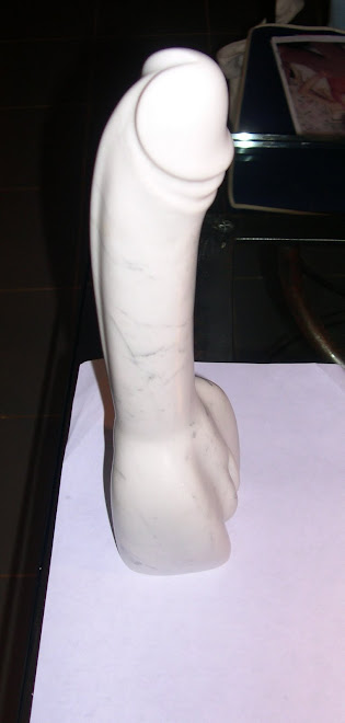 Sculpture "Ladyboy" - marbre de Carrare.