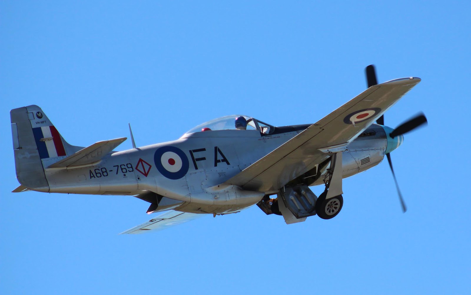 Air Queensland.blogspot More marvellous photo's of CAC CA18 Mk21