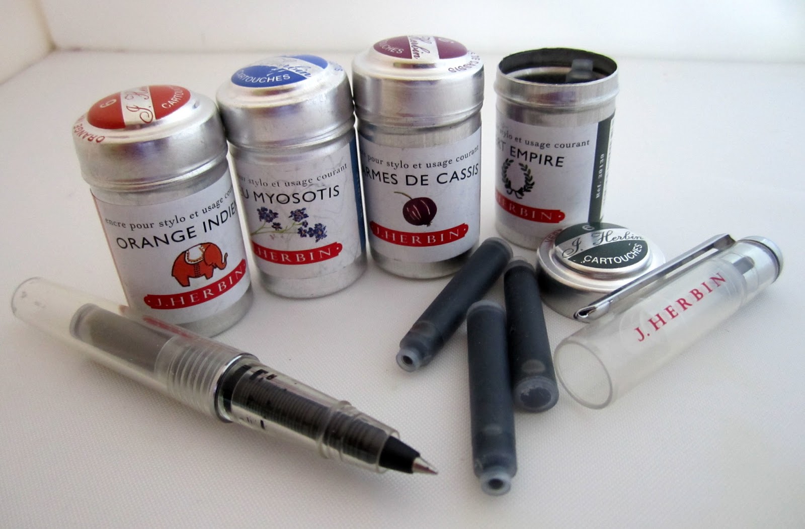 Review of the J Herbin Rollerball Pen and Ink Cartridges