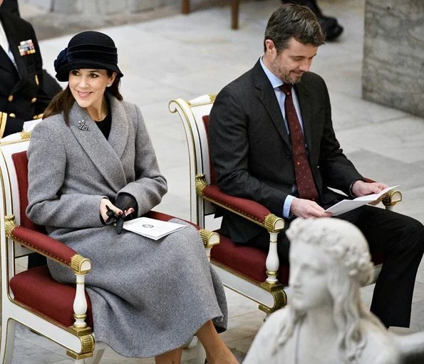 Crown Prince Frederik and Crown Princess Mary attended a church service at Church of Our Lady. Massimo Dutti