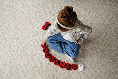 Five Ways to Use Rosary Roses to Teach Your Kids About the Catholic Faith: Prayer, Saints, Honoring Mary, Gratitude, Sacrifice, and Acts of Kindness which will draw us ever closer to our loving God!  www.sweetlittleonesblog.com