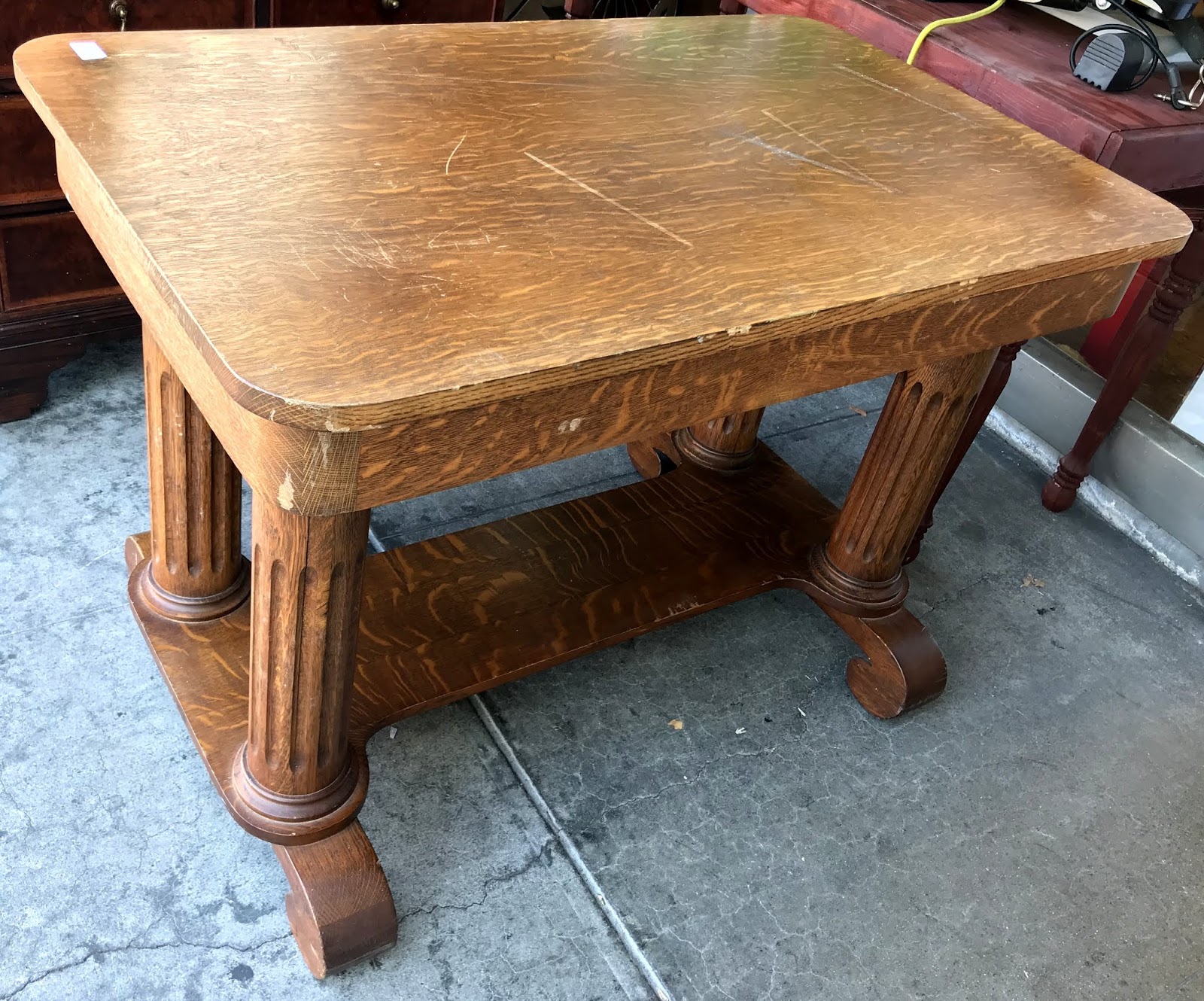 UHURU FURNITURE & COLLECTIBLES SOLD 19478 Victorian Tiger Oak 42