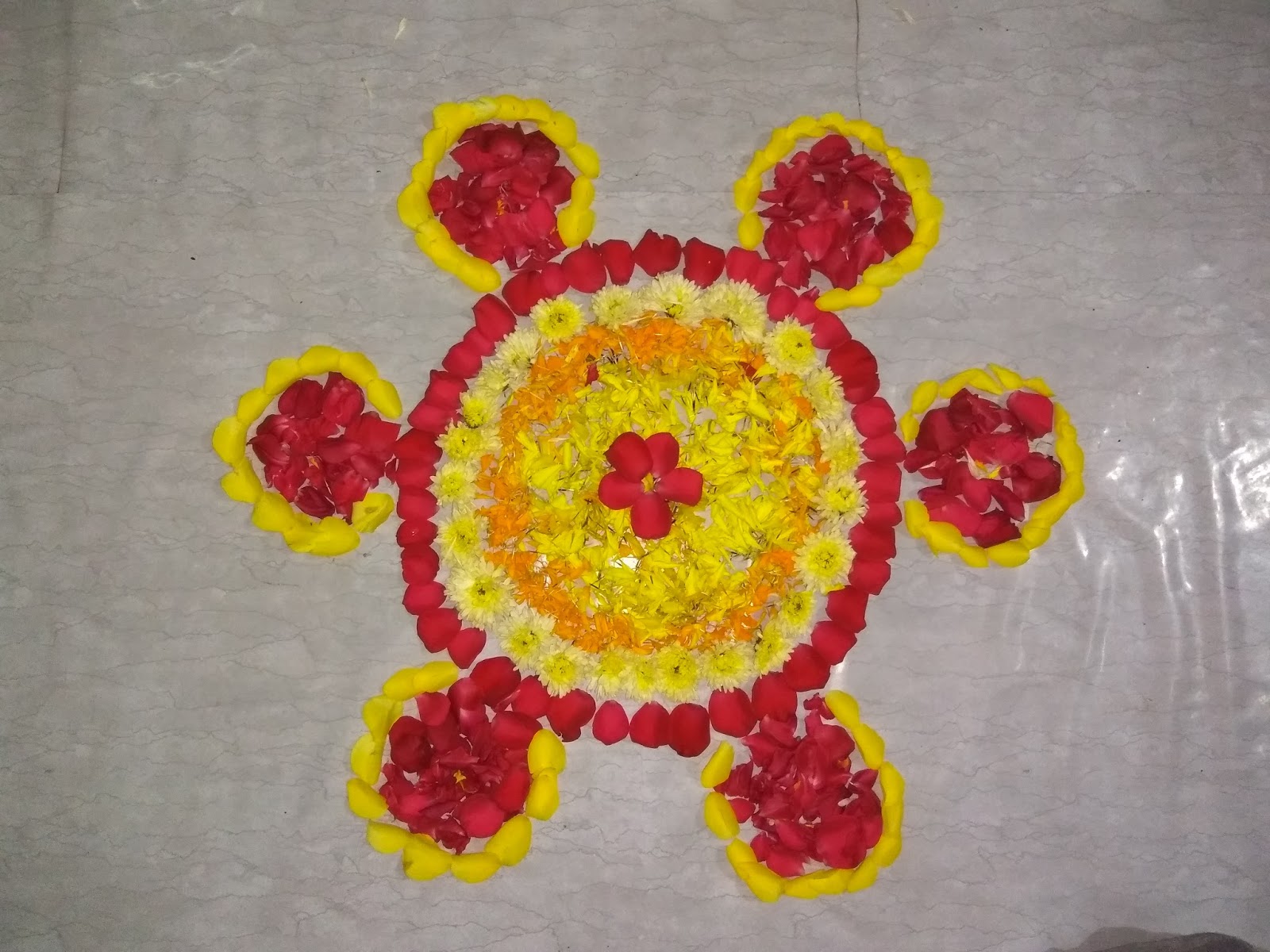 Rangoli: Flower rangoli