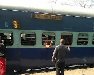   utkal express route, utkal express train timing, kalinga utkal express fare, 18477 time table, utkal express seat availability, utkal express running status, utkal express live running status 18477, train no 18477, 18477 live current running status