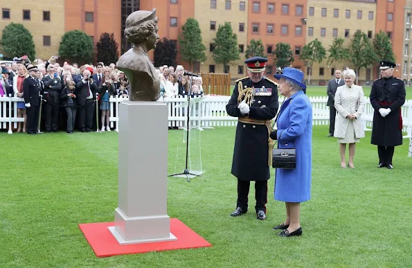 Queen Elizabeth visits the Honourable Artillery Company in London. Queen Elizabeth II is greeted by Prince Michael of Kent. Queen Elizabeth Style, wore Dress, wears dreses, wedding dress, diamond tiara