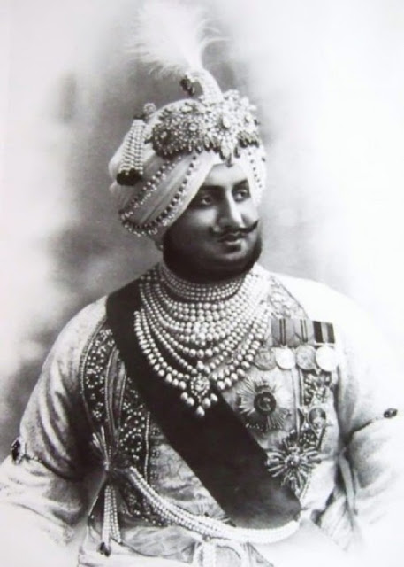 Чалма Махараджи Сингх Бхупендра Патиала.