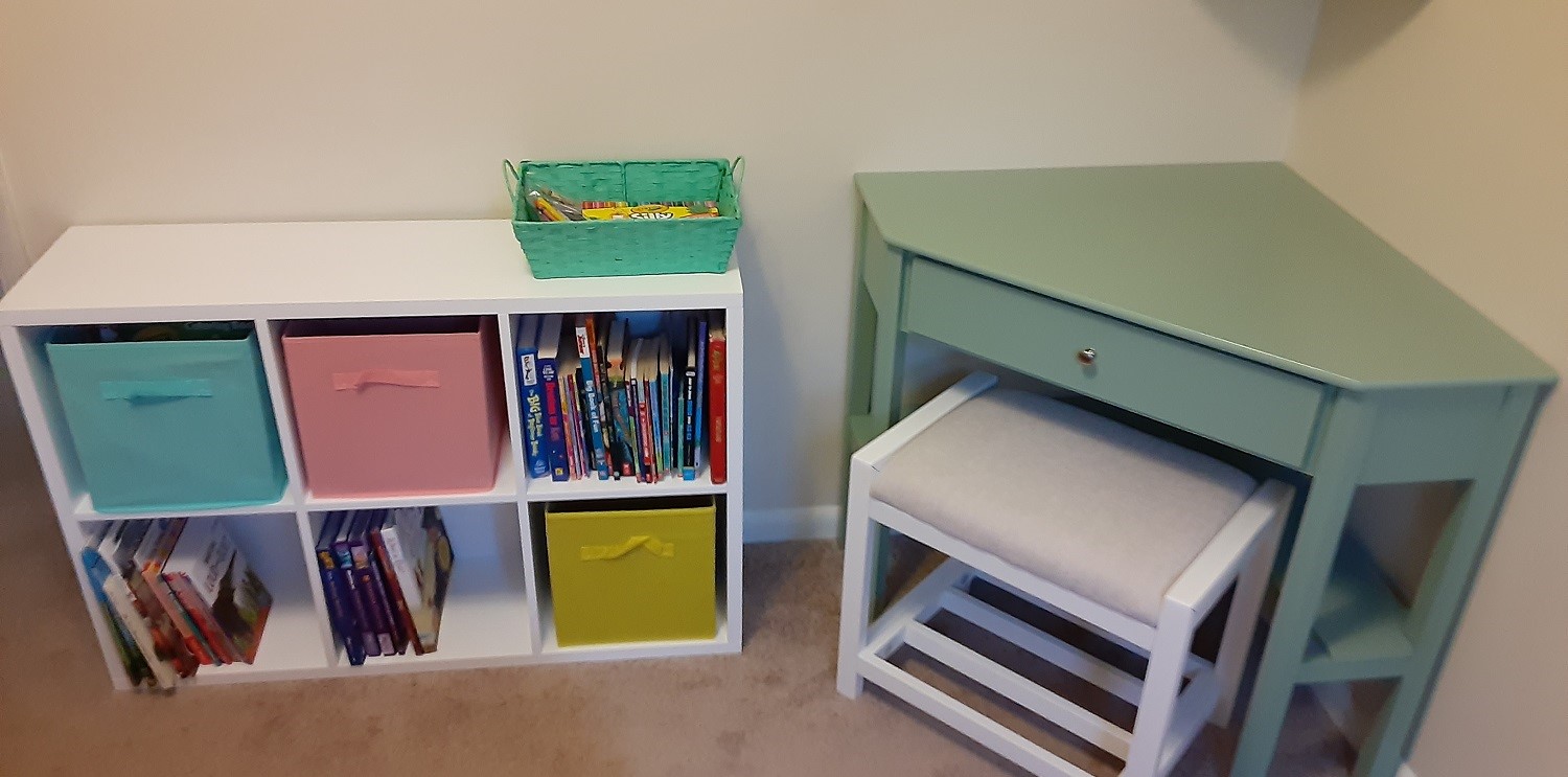 How to Maximize Space in a Small Bedroom