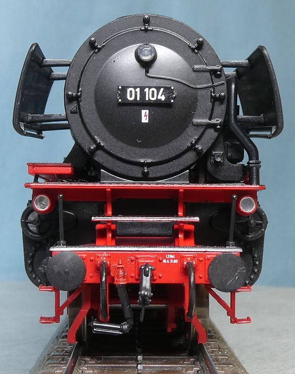 西ドイツ国鉄DB 急行旅客用テンダ式蒸気機関車 BR 01 104号機