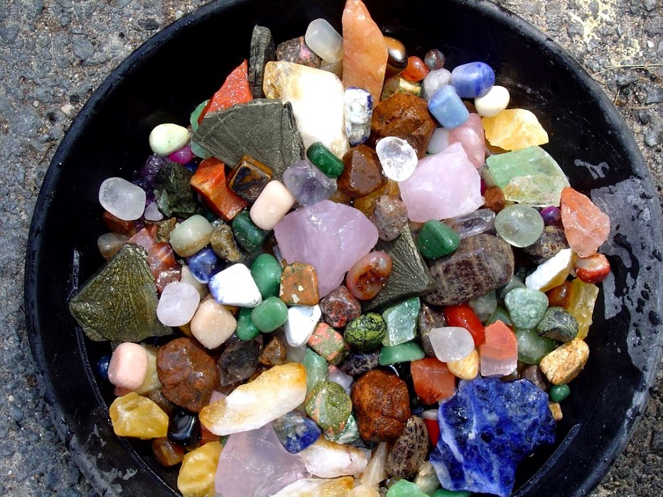 Best Places to Pan for Gold and Gemstones in America