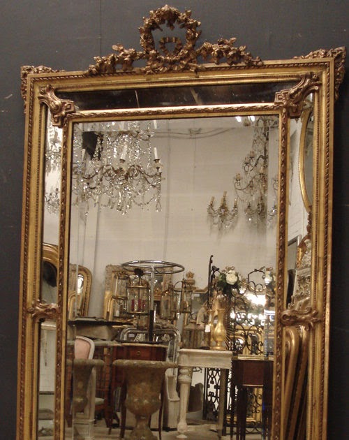 5 Ways To Identify The Classic Antique Mirror
