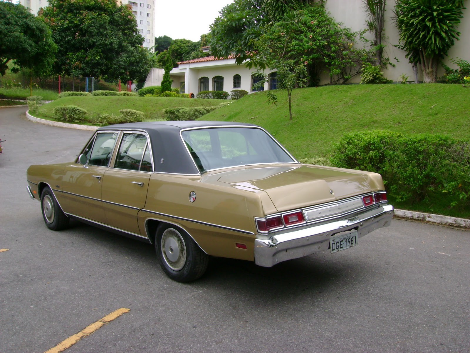 Museu do Dodge: Algumas fotos do meu primeiro Dodge Le Baron 81