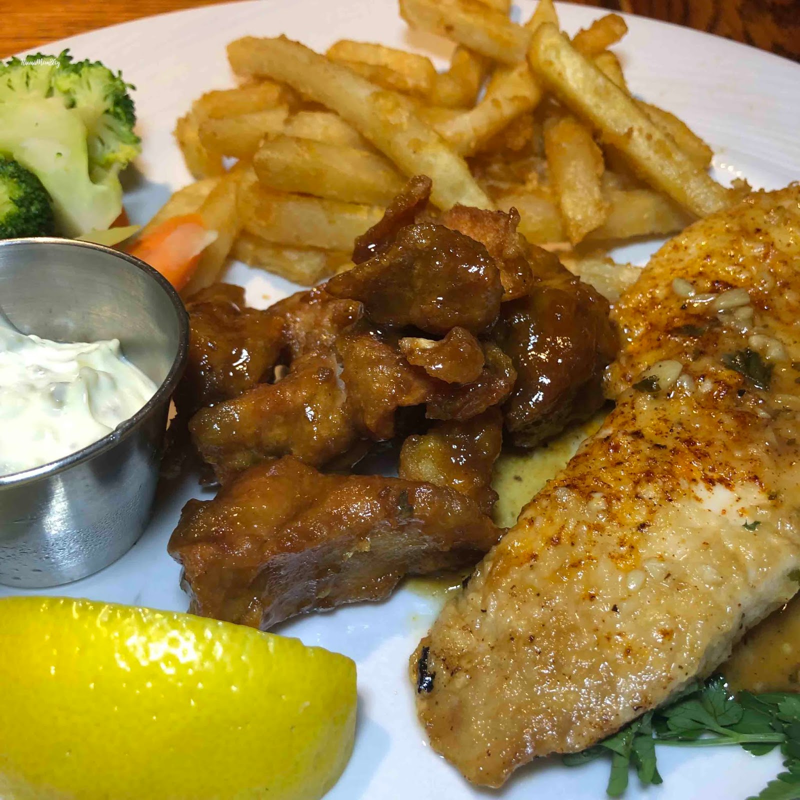 Hawaii Mom Blog Dinner at Monterey Bay Canners