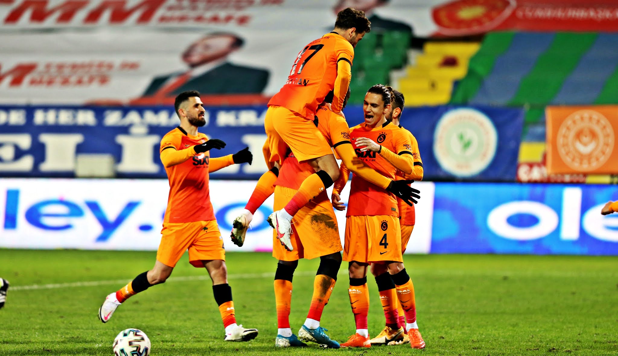 Galatasaray ilk hazırlık maçında Dinamo Bükreş ile karşılaşacak! 