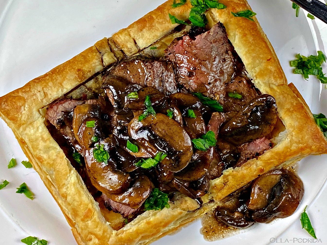 OllaPodrida Brandied Mushroom Steak Tarts
