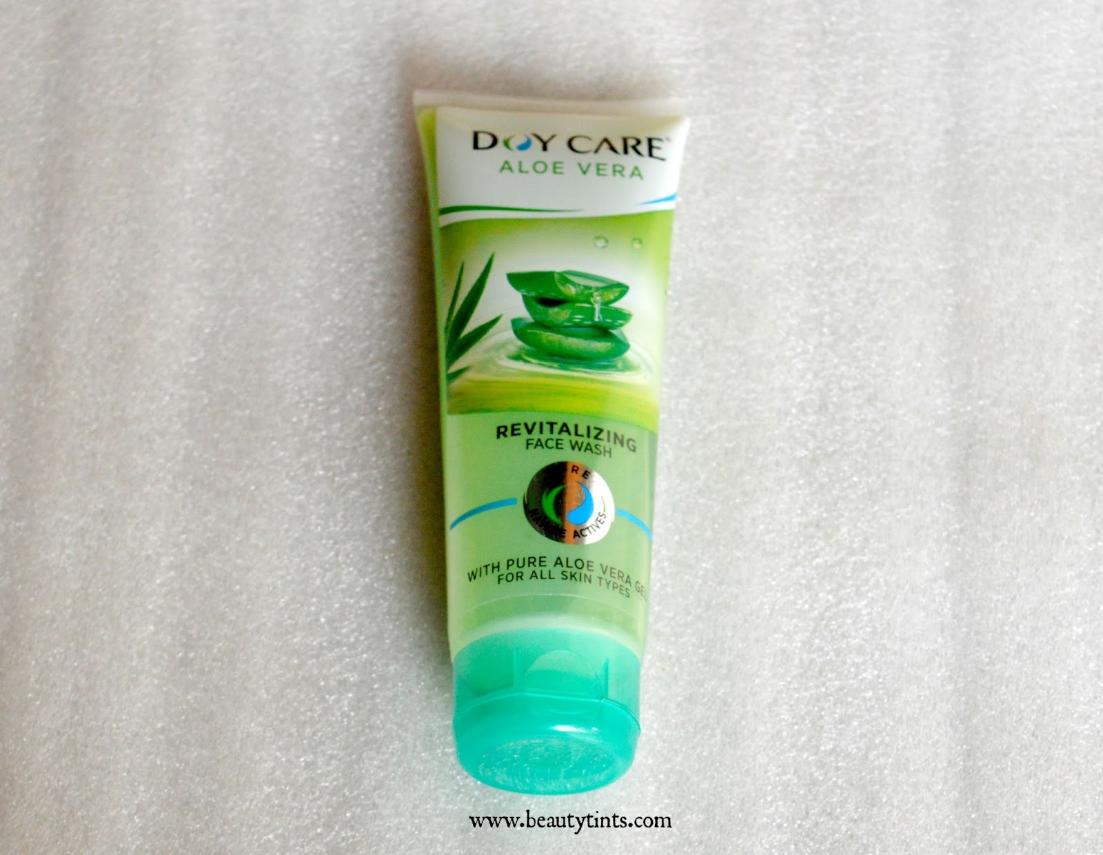 doy care face wash